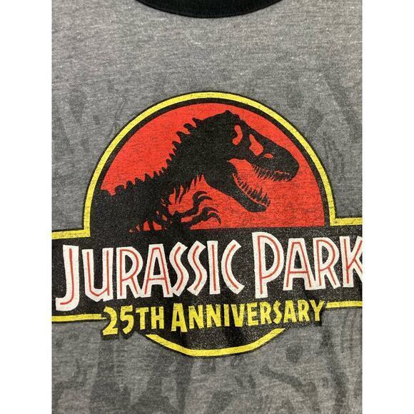 Universal Studios Jurassic Park 25th Anniversary Gray T-Shirt Junior's Small - Picture 7 of 8